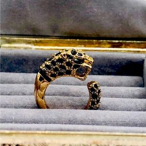 Vintage Leopard cat Statement ring.